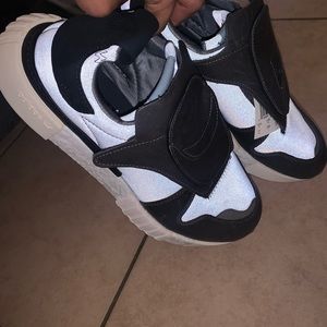 Futurepacer carbon grey size 11 brand new